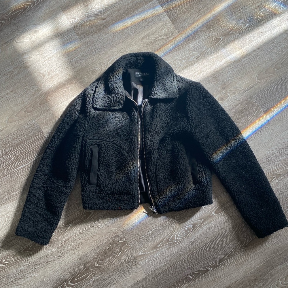 Women’s Black Sherpa Zip Jacket